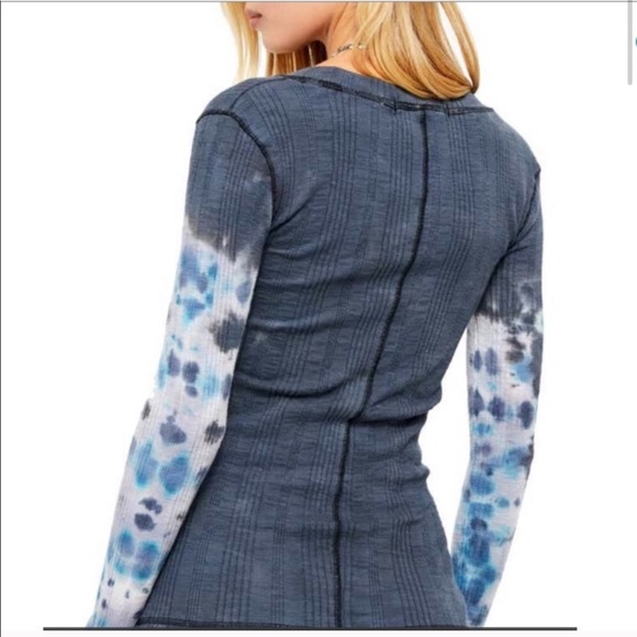 FREE PEOPLE Big Sur Tie Dyed Long Sleeve Tee - Picture 2 of 9